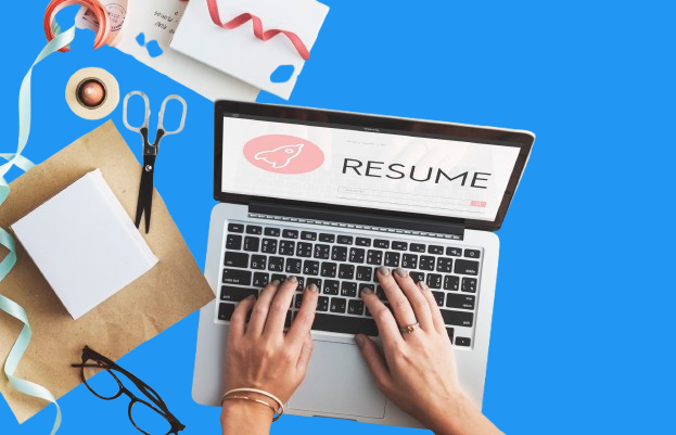 Is an E-Portfolio Essential for Career Success? - Brandme4job - UK